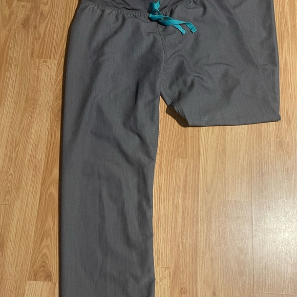 Fig lavingston scrub pants - Picture 2 of 2